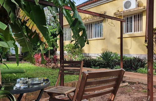 Bissau Cama Y Desayuno | Casa Cacheu Low Cost Lodje in Bissau Independent room