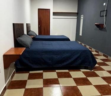 Ciudad Valles Apartamento | Casa Camino Real, Habitación 1, Baño privado, Cafetera Escritorio