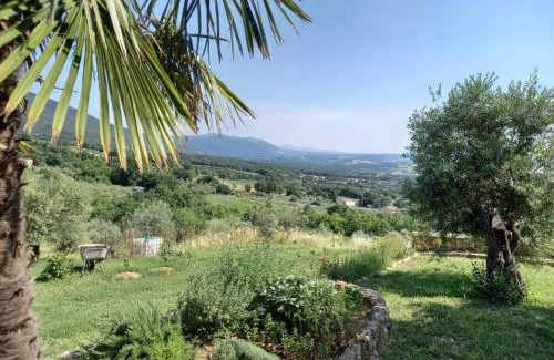 Massa Martana Cama Y Desayuno | Casa Camoggi