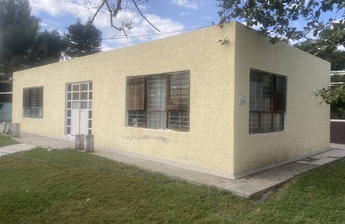 Tlajomulco de Zuniga Casa | Casa campestre donde tocan suavemente los rayos del amanecer! Venga a R-E-L-A-X!