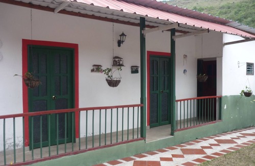 Guadalajara de Buga Casa | --- Casa Campestre ---