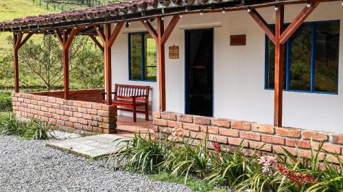 Retiro Casa | Casa campestre con todas las comodidades!