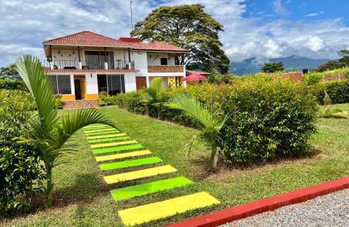 Guamal Casa | Casa Campestre Denis