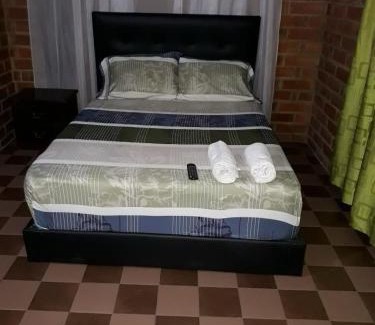 Utica Hotel | Casa campestre el samán