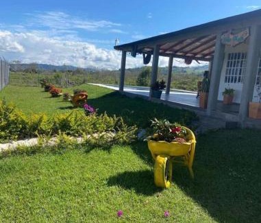 Darien Casa | Casa Campestre Lago Calima