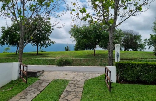 El Cercado Casa | Casa Campo Luna en Allende