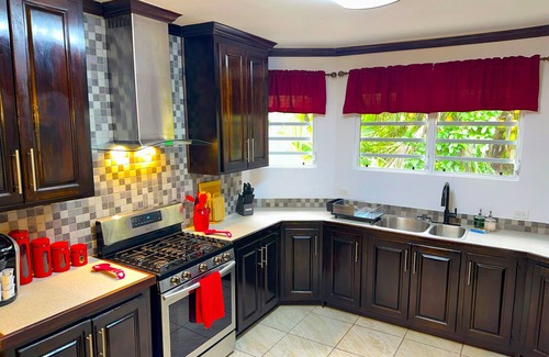San Ignacio Casa | Casa Carimi - vacation home for families/groups seeking relaxation & exploring.