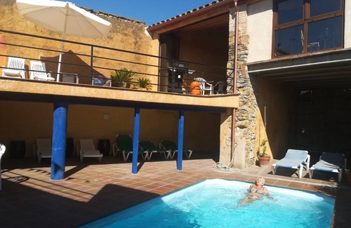 Ullastret Cabaña | CASA CARINA