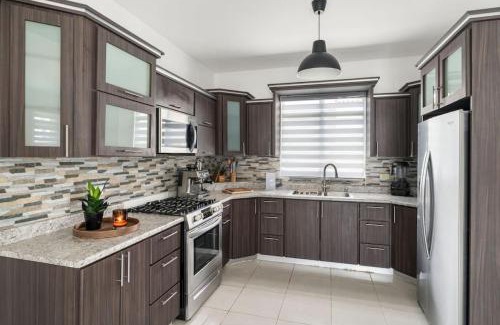Aguacate Casa | Casa Catalina - 11 min from BQN
