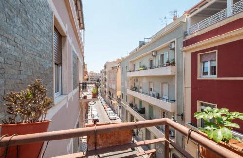 Cagliari Apartamento | Casa Cate - Modern Apt - Historic Centre Apartment