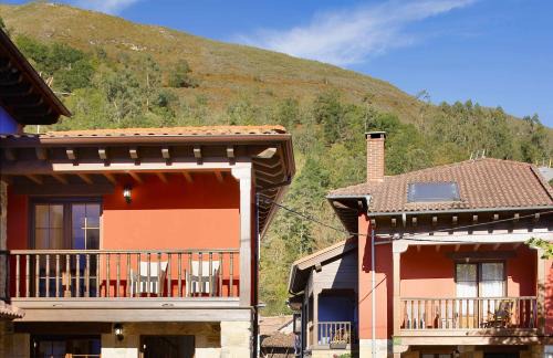 Pilona Chalet De Esquí | Casa Celis 2 by "El Balcón del Sueve"
