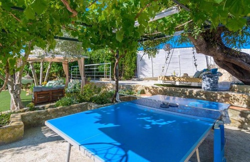 Prado del Rey Casa | Casa Cerrito Prado del Rey by Ruralidays