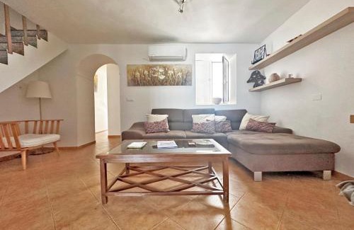 Constantina Casa | Casa Cerro Luna