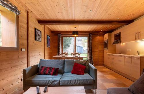 Les Brevieres Apartamento | CASA-Chalet du Parc Cosy apartment in Tignes with garden