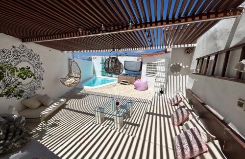El Chorrillo Casa | Casa Claudia Radazul