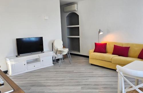 Varazze Apartamento | Casa Clelia, esclusivo frontemare a Varazze