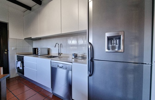 Viana do Castelo Villa | Casa Cogumelo Beachfront Retreat