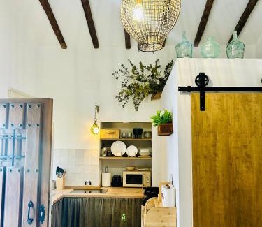 Tomares Casa | Casa Colón, acogedor Loft a 8 min Centro Sevilla