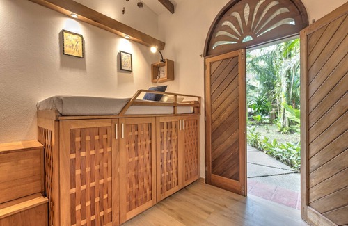 Chiguata Villa | Casa Color Caribe. Elegante villa con piscina y zona BBQ