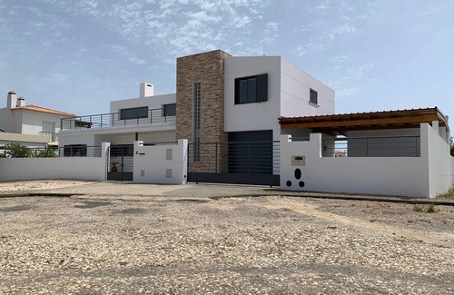 Sagres Casa | Casa com 3 Quartos e Piscina a 5 Minutos da Praia da Mareta