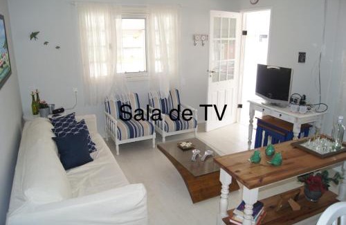 Ponta do Papagaio Casa | Casa com 4 quartos à 200 m da praia c/churrasqueira
