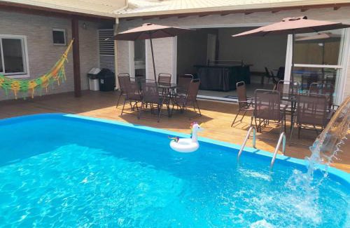 Lagoa Pequena Casa | Casa com 4 quartos com piscina próximo da praia do campeche