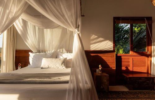 Itacare Apartamento | Casa com 5 Quartos, Piscina e Churrasqueira