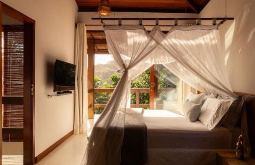 Itacare Apartamento | Casa com 5 Quartos, Piscina e Churrasqueira