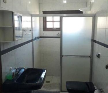 Aparecida Casa | Casa com 6 quartos e confortável próxima ao Santuário