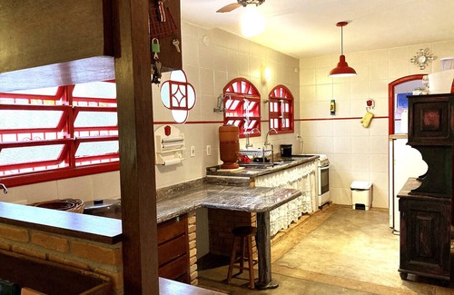 Guaeca Casa | Casa com muito lazer a 100m da Praia de Guaecá/SP