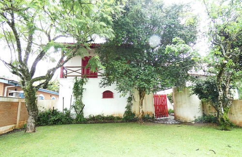 Guaeca Casa | Casa com muito lazer a 100m da Praia de Guaecá/SP