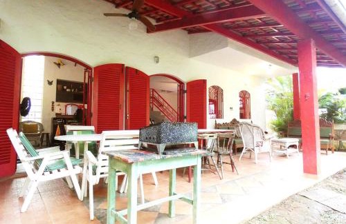 Guaeca Casa | Casa com muito lazer a 100m da Praia de Guaeca SP