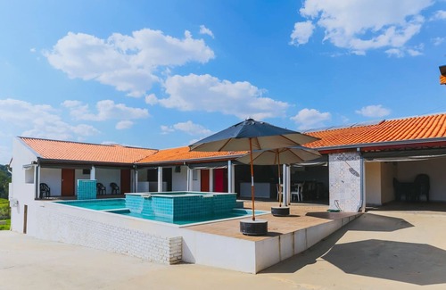 Aracoiaba da Serra Casa | Casa com piscina em Araçoiaba da Serra