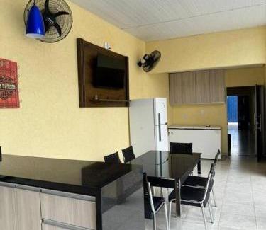 Rio Branco Casa | Casa com piscina 03 quartos até 10 pessoas