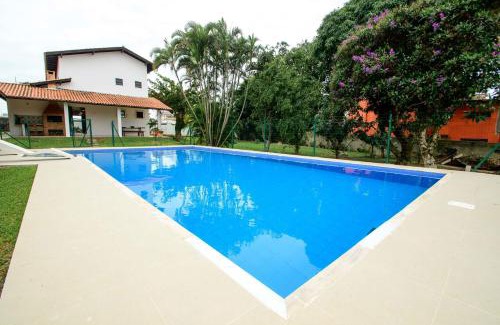 Santinho Casa | Casa com piscina a 500m da praia AM7276