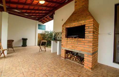 Santinho Casa | Casa com piscina a 500m da praia AM7276