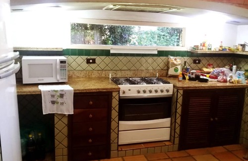 Praia de Barequecaba Casa | Casa com Piscina, Jardim e Vista Incrível p/ o mar