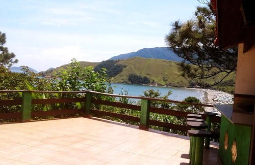 Praia de Barequecaba Casa | Casa com Piscina, Jardim e Vista Incrível p/ o mar