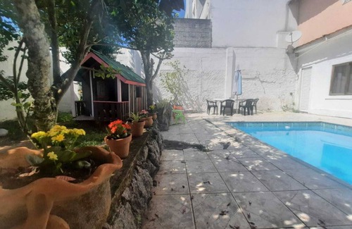 Camboinhas Casa | Casa com Piscina e Banheira Hidro em Piratininga