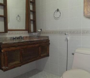 Teresopolis Chalet De Esquí | Casa com Piscina e Churrasqueira Perto da CBF, Feirarte, Parque Nacional