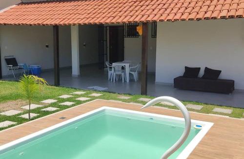 Anchieta Casa | Casa com piscina em castelhanos
