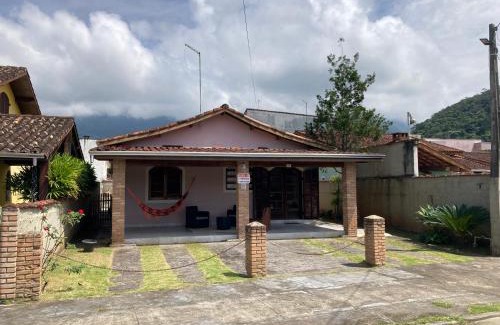 Caraguatatuba Casa | Casa com Piscina Exclusiva - Condomínio em frente ao Mar - Portaria 24h