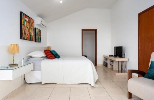 Santinho Casa | Casa com piscina frente ao mar Praia do Santinho