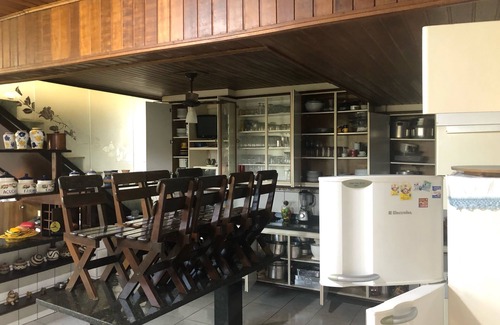 Santa Terezinha Casa | Casa com Piscina Gigante à 200mts da Praia
