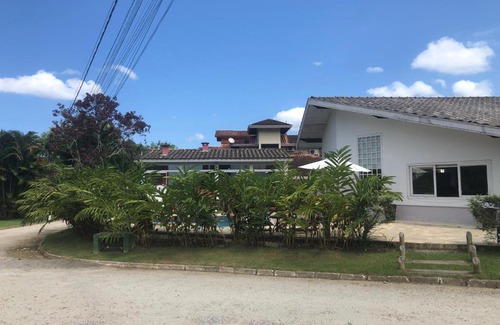 Horto Casa | Casa com piscina ubatuba