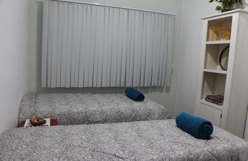 Italia Casa | Casa com Quarto Simples a 4 KM do aeroporto de São José dos Pinhais