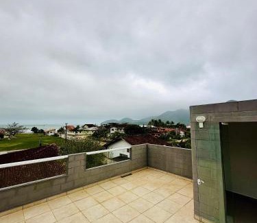 Quinta do Guarau Casa | Casa com Vista do Mar e Montanha