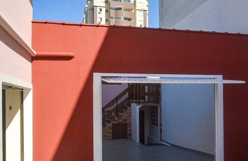 Barreiros Casa | Casa com Wi-Fi e ótima localização em São José/SC