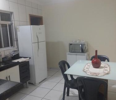 Vila Barros Apartamento | Casa completa a 10 min do aeroporto Guarulhos