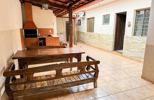 Patos de Minas Casa | Casa Completa com Churrasqueira em Patos de Minas